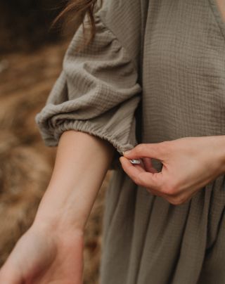 Musím se přiznat, že jsem měla poslední rok nějaký "problém" nosit Tanyny. Zkrátka už jsem jich byla přenošená, celkově...